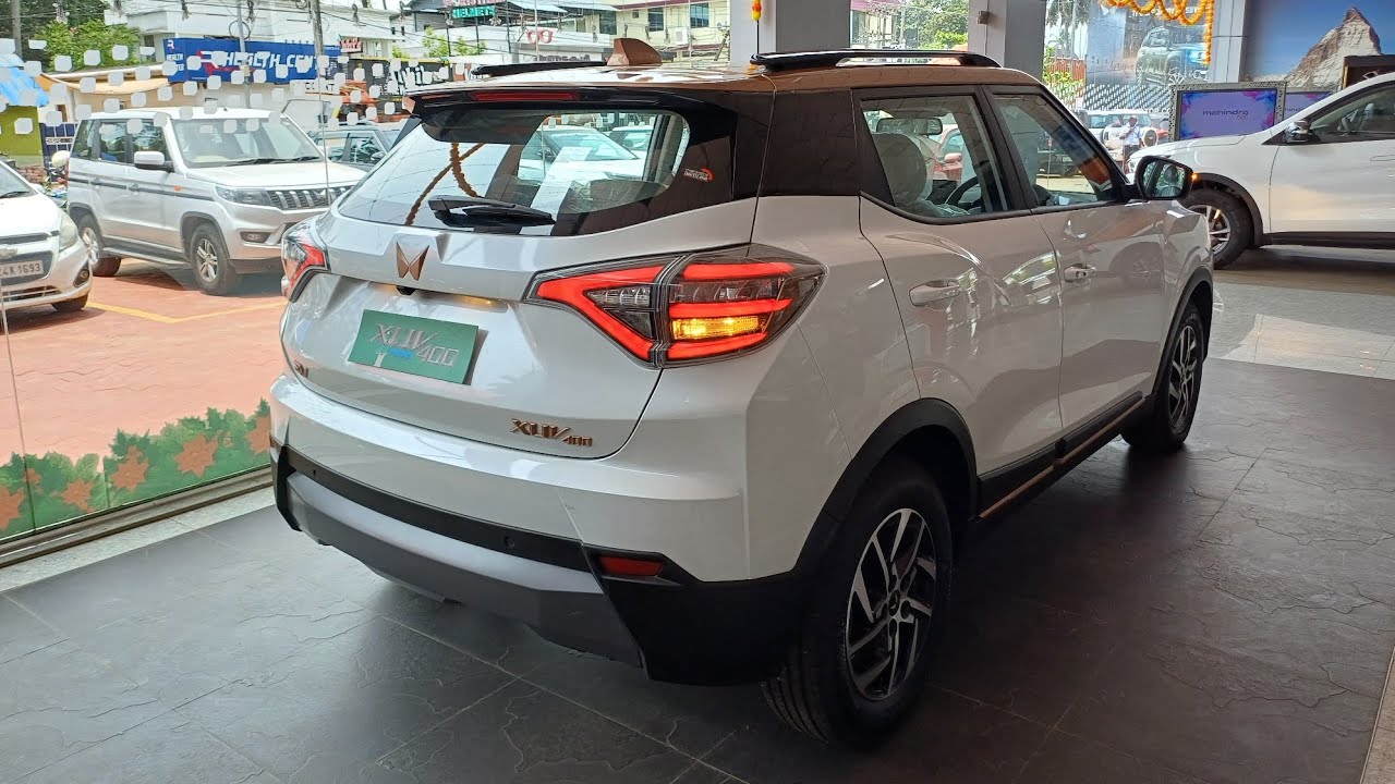 Mahindra XUV400 EV